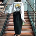 Long-sleeve Printed T-shirt / A-line Midi Skirt