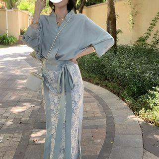 Set: Elbow-sleeve Shirt + Floral Skirt