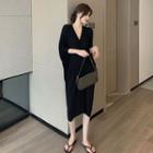 V-neck 3/4-sleeve Midi Dress Black - One Size