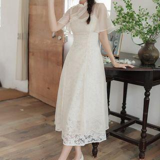 Set: Short-sleeve Midi A-line Dress + Spaghetti Strap Lace Dress