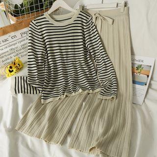 Set: Striped Slim-fit Knit Top + Wide-leg Pants