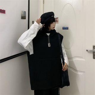 Sleeveless Fleece-lined Hoodie