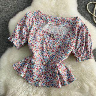 Square Neck Floral Ruffle Puff Short Sleeve Crop Top