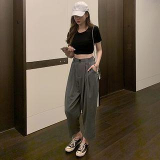 Plain Cropped Top/ Straight-leg Cargo Pants