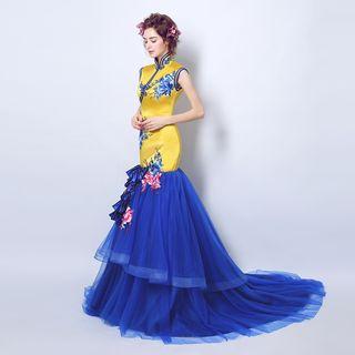 Sleeveless Traditional Asian Evening Gown