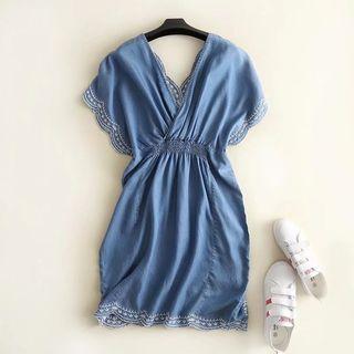 Embroidered V-neck Short-sleeve Dress