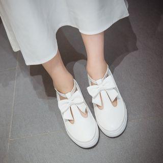 T-strap Hidden Wedge Platform Pumps