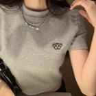 Short-sleeve Tiger Embroidered Crop T-shirt