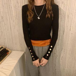 Buttoned Sleeve Fleece-lined Knit Top