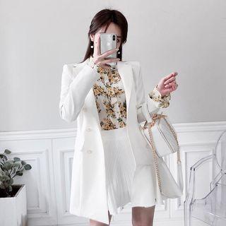 Ruffle-hem Double-breasted Blazer