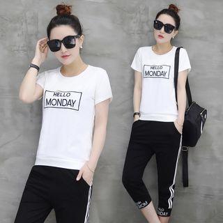 Set: Lettering Short-sleeve T-shirt + Striped Cropped Sweatpants