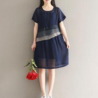Set: Pleated Short-sleeve A-line Dress + Strappy Dress