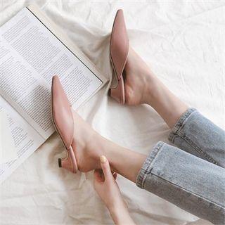 Triangle-toe Kitten-heel Mules