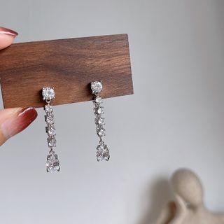 925 Sterling Rhinestone Drop Earring E351 - Silver - One Size