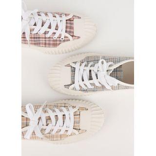 Cap-toe Plaid Sneakers