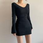 Plain V-neck Bell-sleeve Slim-fit Dress