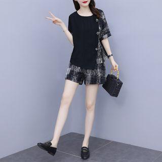 Set: Short-sleeve Panel T-shirt + Shorts