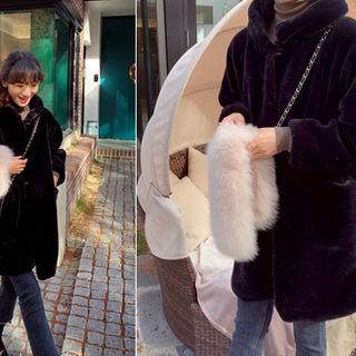 Hidden-button Faux-fur Coat Black - One Size