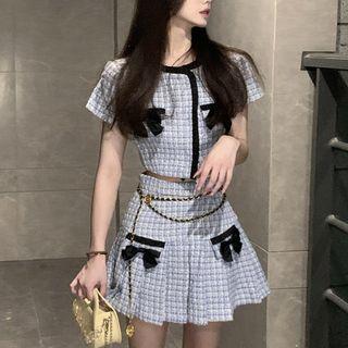 Short-sleeve Plaid Bow Accent Shirt / Mini Pleated Skirt