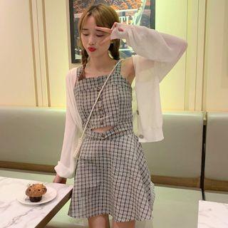 Set: Sleeveless Plaid Buttoned Top + A-line Mini Skirt