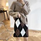 Argyle Pattern Knit Pencil Skirt