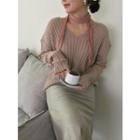 V-neck Loose-fit Ribbed Sweater