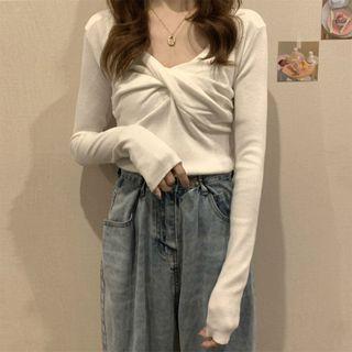 Long-sleeve Knot Detail T-shirt