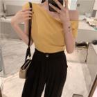 Short-sleeve Asymmetric Knit Top / Cropped Adjustable Cuff Pants