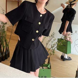 Short-sleeve Button-up Jacket / Pleated A-line Skirt