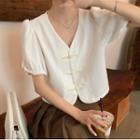 Short-sleeve Faux Pearl Frog Button Top