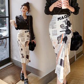 Newspaper Print Slit-hem Pencil Skirt