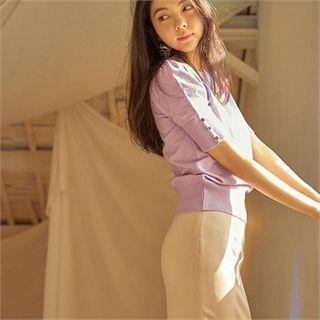Buttoned Puff-sleeve Knit Top