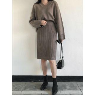 Band-waist Ribbed Knit Skirt