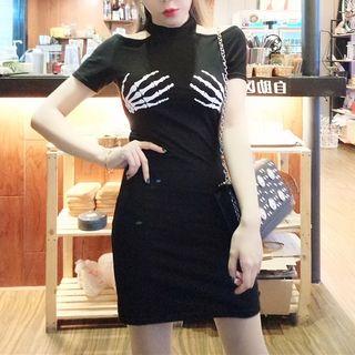 Skull Print Cut Out Shoulder Short Sleeve Dress
