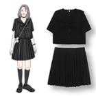 Bow Accent Sailor Collar Short-sleeve Blouse / Pleated Skirt