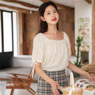 Eyelet Short-sleeve Cropped Blouse Almond - One Size