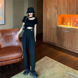 Crop Short-sleeve T-shirt / Straight Fit Pants