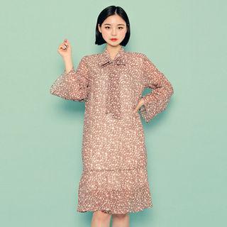 Tie-front Pattern Midi Dress
