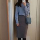 Plain Knit Top / Midi Pencil Skirt