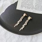 Curvy Earring / Clip-on Earring