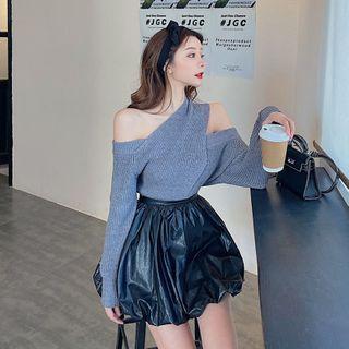 Cold-shoulder Ribbed Sweater / Faux Leather A-line Skirt