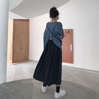 Plain Long-sleeve Cropped Top / Plain A-line Skirt