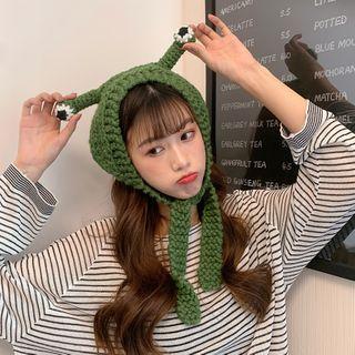 Frog Eye Knit Trapper Hat