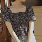 Short-sleeve Floral Print Ruched Cropped Blouse