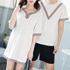 Couple Matching Short-sleeve A-line Dress / Short-sleeve T-shirt