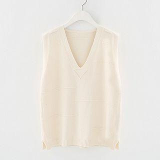 Set: Lace Mock Neck Long Sleeve Dress + Knit Vest