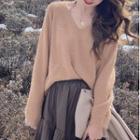 V-neck Plain Sweater / Pleated Panel Midi A-line Skirt