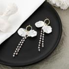 Petal Faux Pearl Fringed Earring E1032-3 - 1 Pair - Gold - One Size