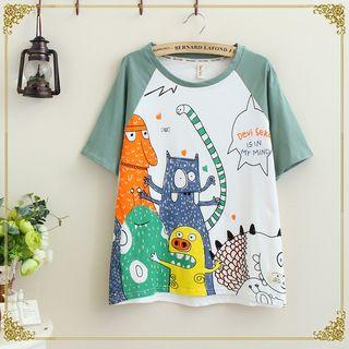 Printed Short Raglan Sleeve T-shirt