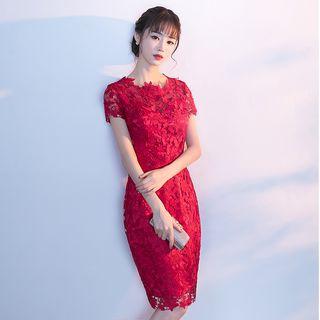 Short-sleeve Lace Pencil Cocktail Dress